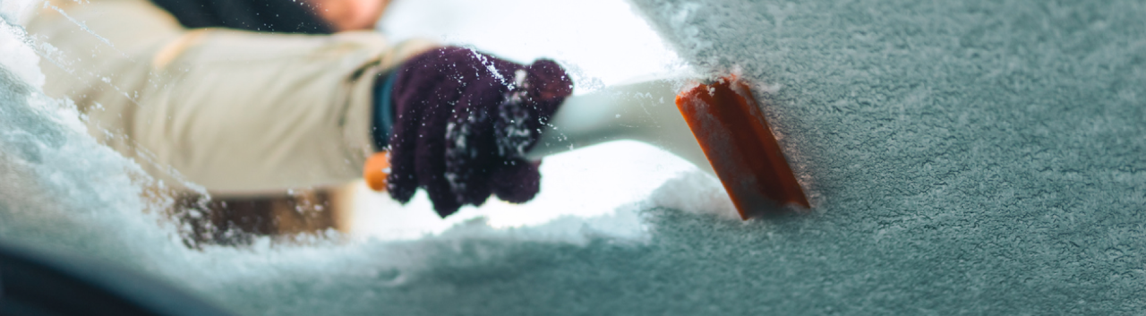 utilisation d&rsquo;un grattoir &agrave; glace